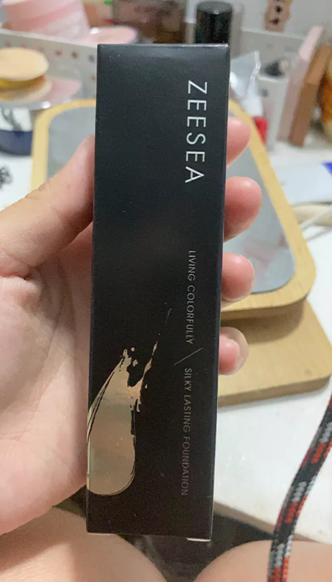Kem Nền Kiềm Dầu, Che Khuyết Điểm Hoàn Hảo, Lâu Trôi ZEESEA Silky Lasting Foundation 30g